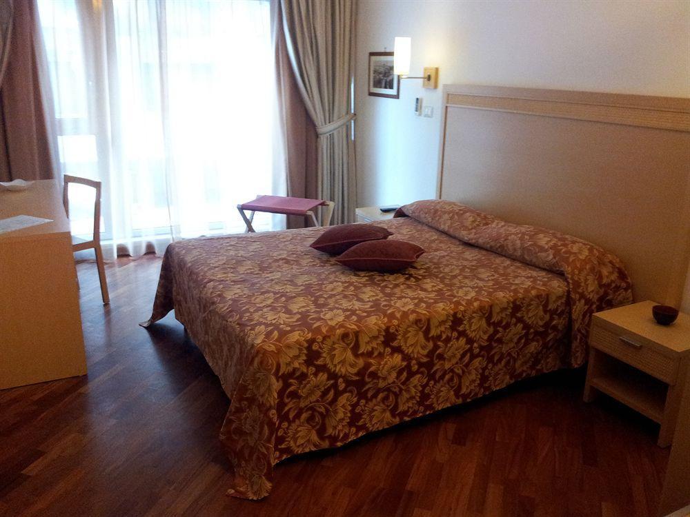 Catania Crossing B&B - Rooms & Comforts Екстериор снимка