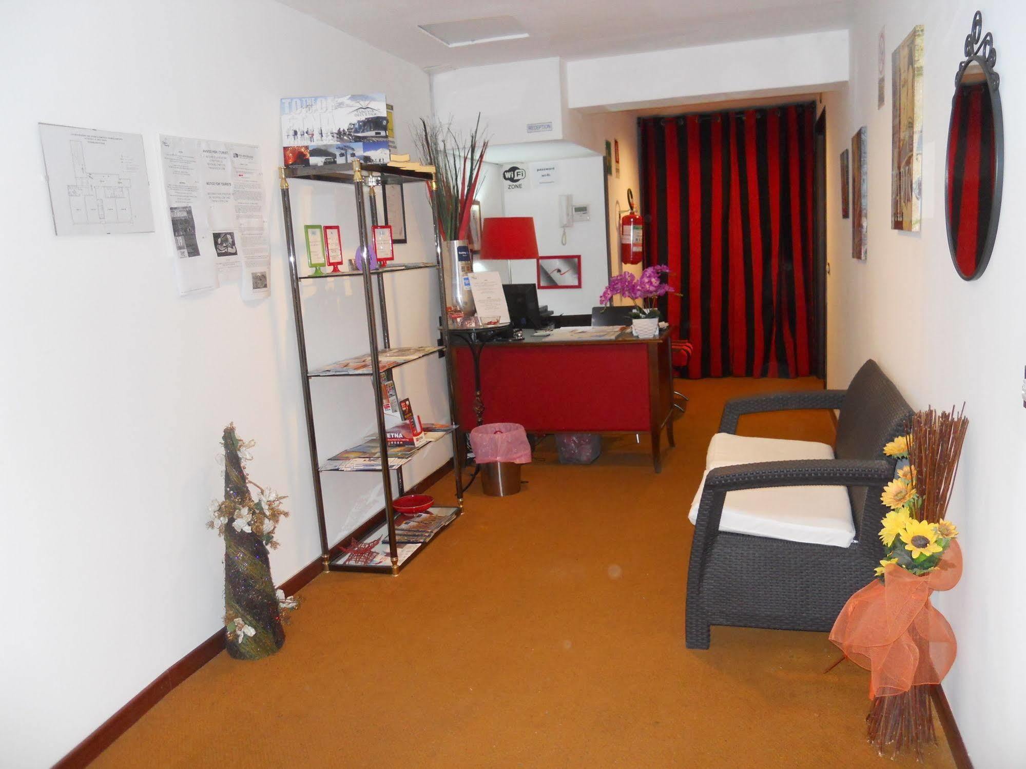 Catania Crossing B&B - Rooms & Comforts Екстериор снимка